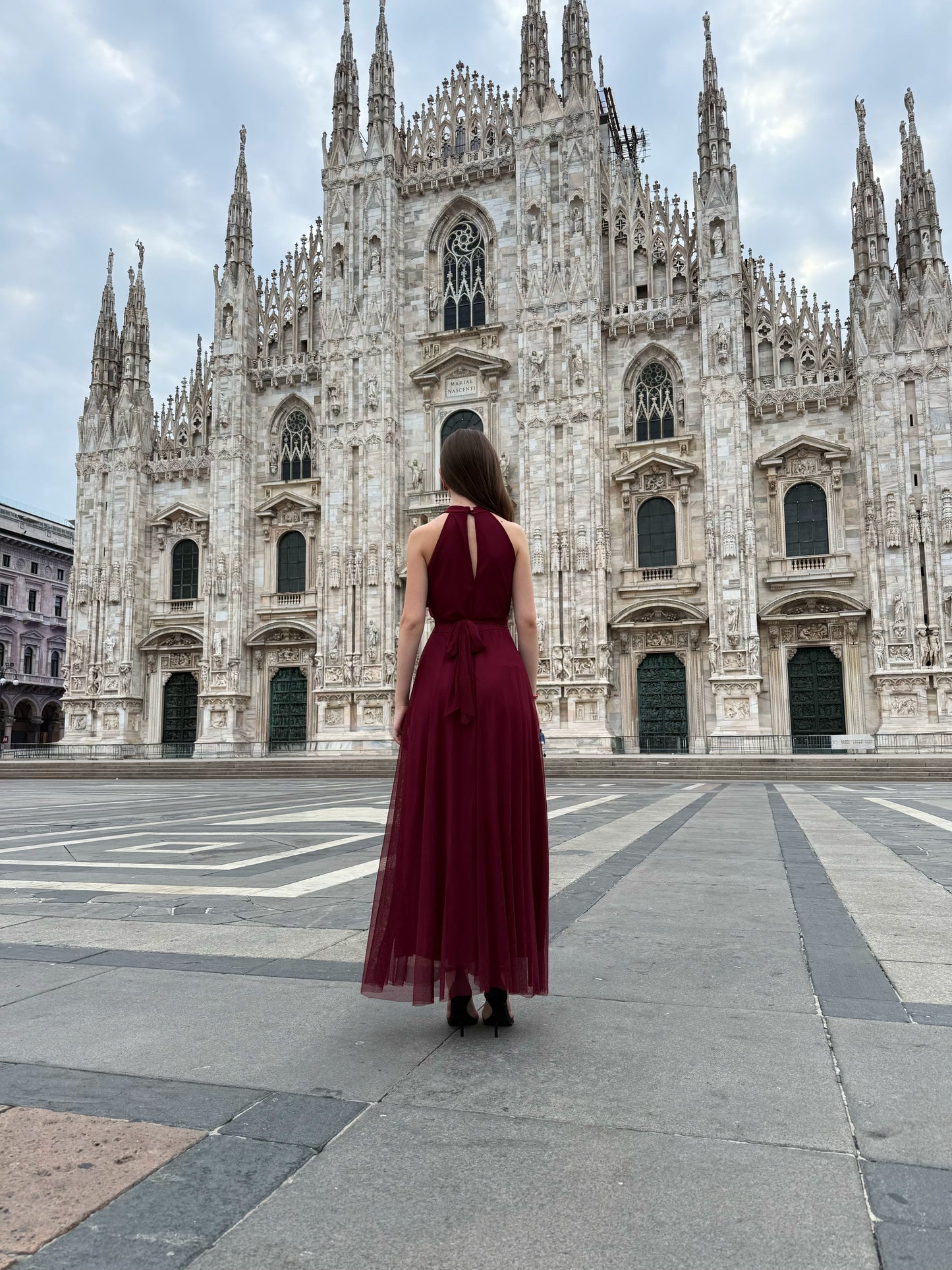 Abito lungo in tulle cut out Lucrezia