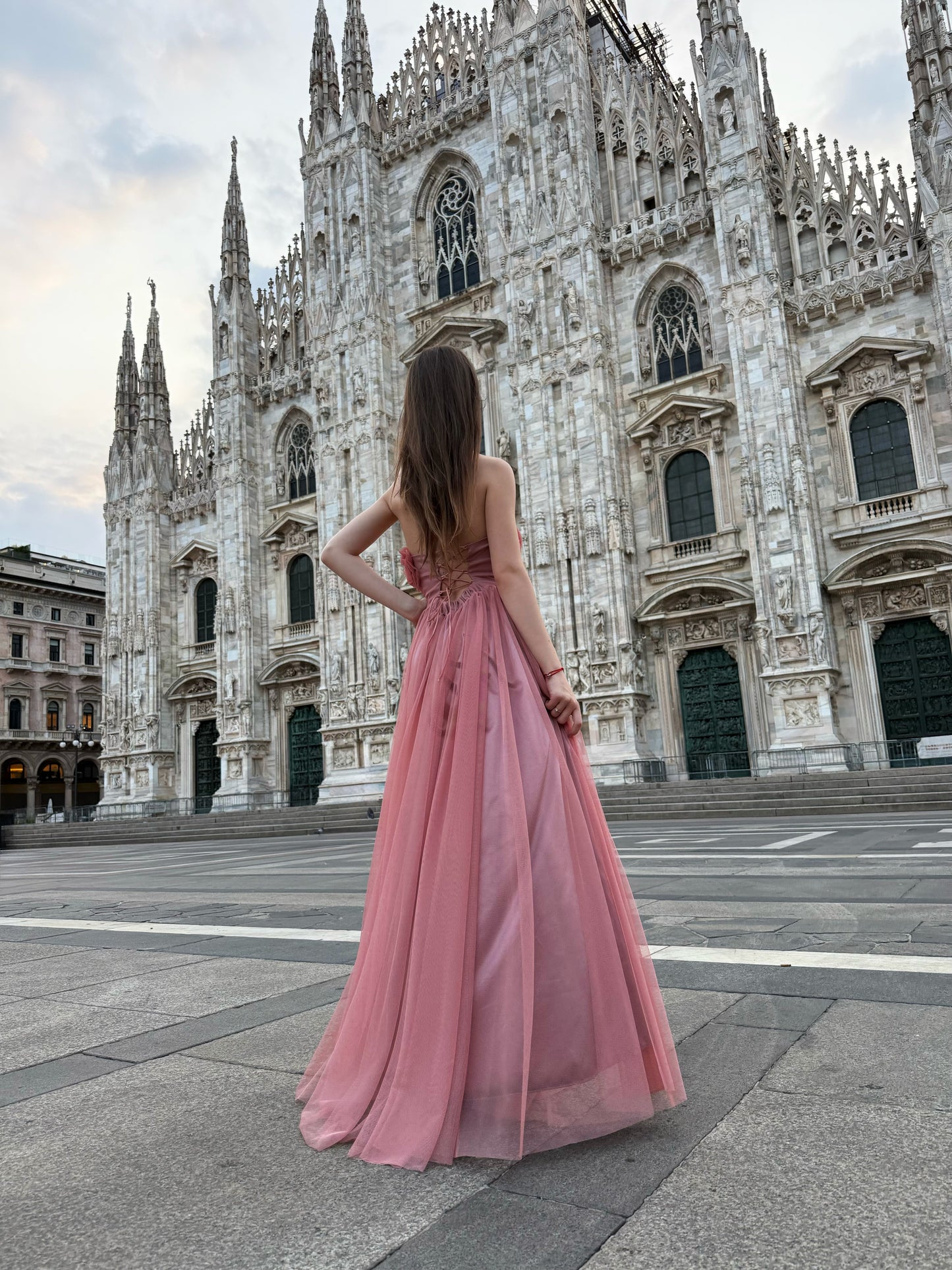 Abito lungo in tulle senza spalline Vittoria