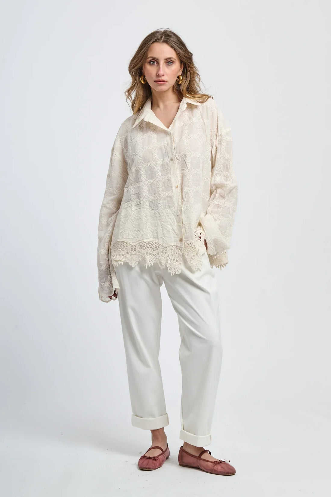 Cosa si indossa sotto il maglione?