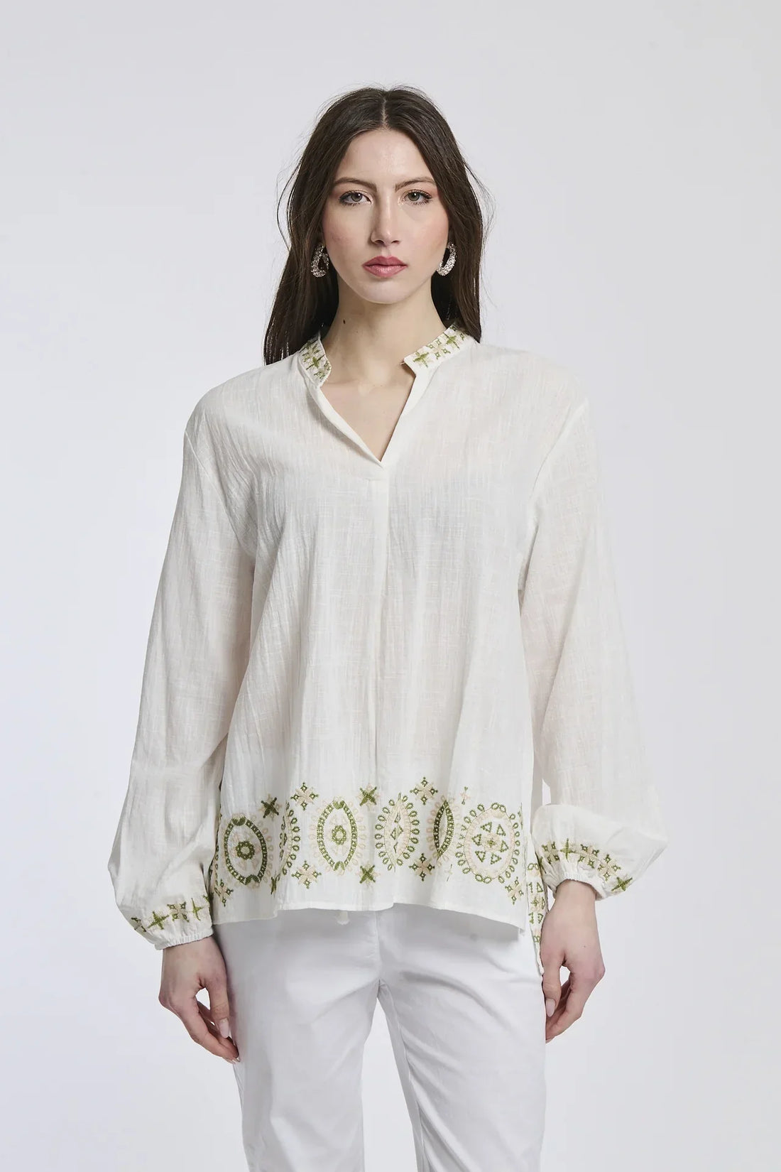 Come creare un outfit elegante per ogni occasione?