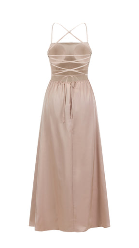 Abito Lungo in Satin con Spalline Sottili e Schiena a Croce - Eleganza per Matrimoni e Serate