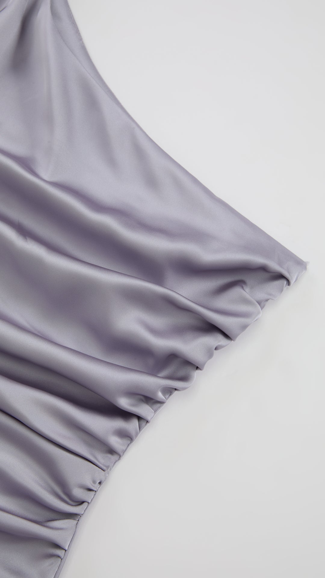 Abito Lungo Monospalla con Collarino e Fiocco in Satin - Eleganza per Matrimoni e Serate Speciali