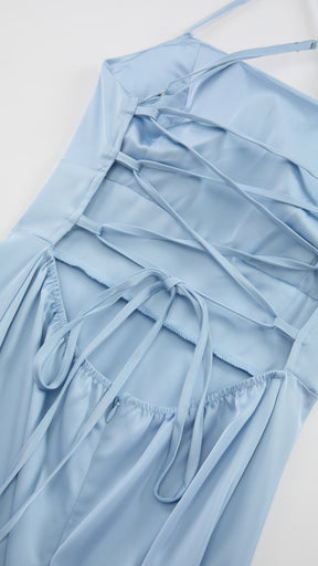 Abito Lungo in Satin con Spalline Sottili e Schiena a Croce - Eleganza per Matrimoni e Serate
