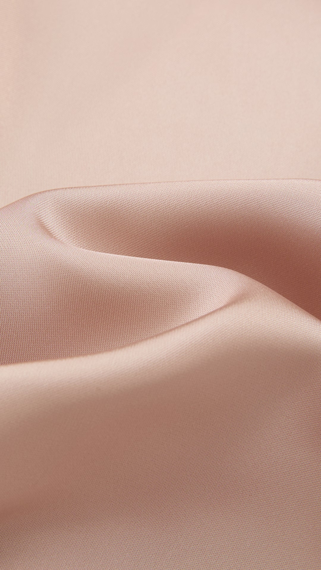 Abito Lungo in Satin con Spalline Sottili e Schiena a Croce - Eleganza per Matrimoni e Serate