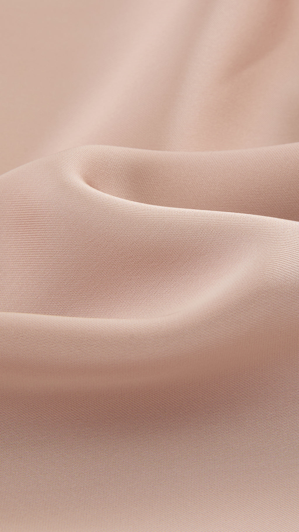 Abito Midi in Satin con Spalline e Scollatura a Collo d'Anatra - Eleganza Senza Tempo per Serate