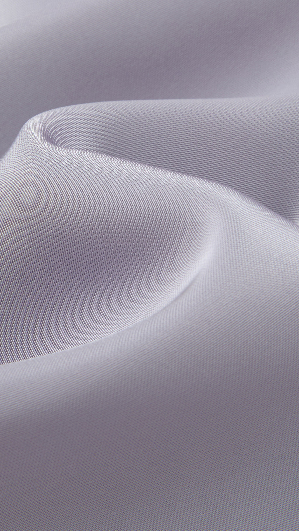 Abito Midi in Satin con Spalline e Scollatura a Collo d'Anatra - Eleganza Senza Tempo per Serate