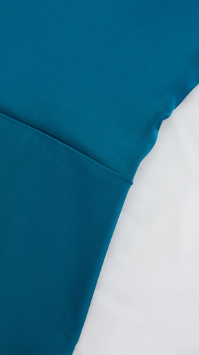 Abito Lungo a Spalline in Satin con Busto a Cuore - Eleganza per Matrimoni e Serate Speciali