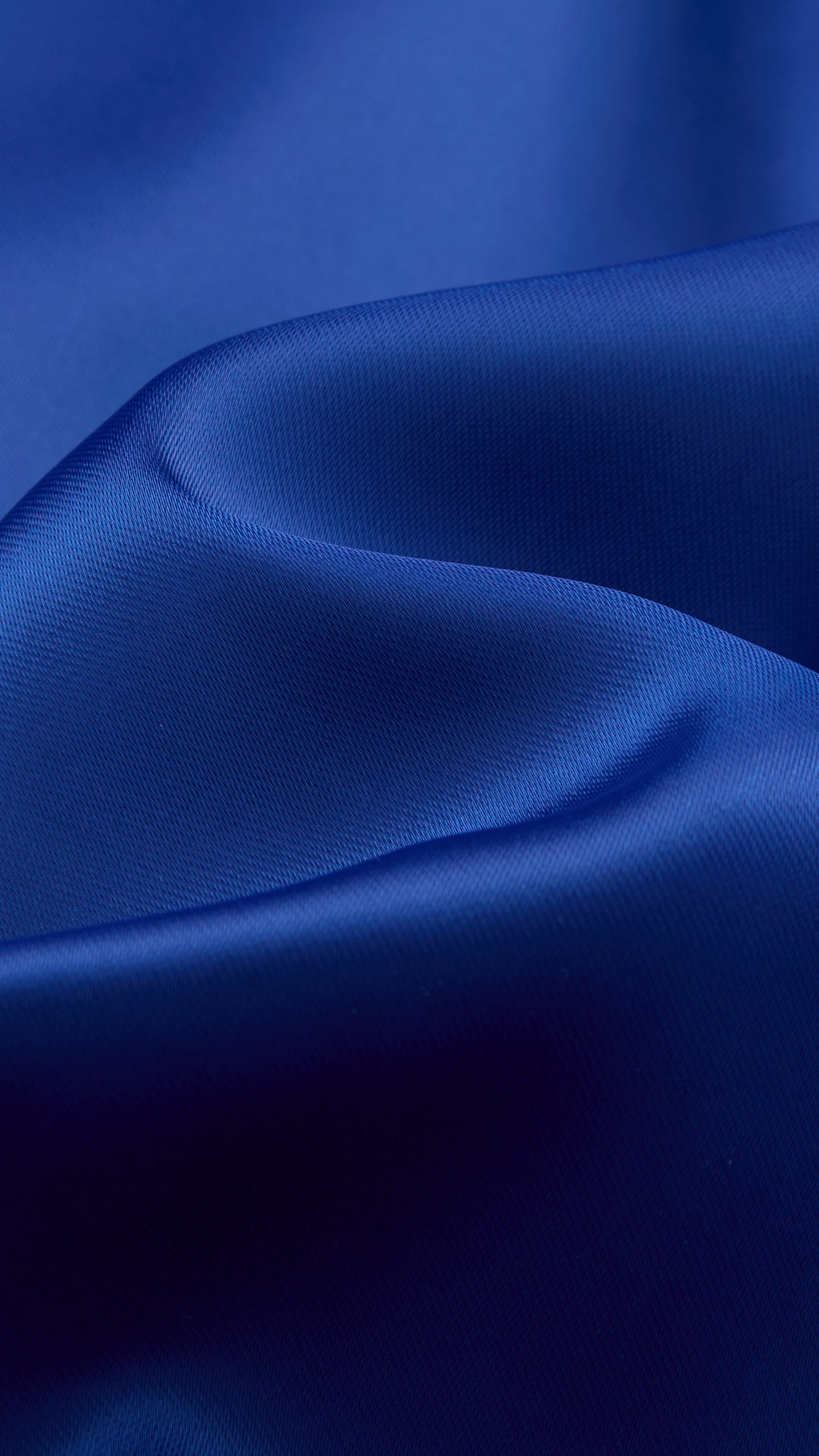 Abito Lungo a Spalline in Satin con Busto a Cuore - Eleganza per Matrimoni e Serate Speciali