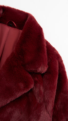 Cappotto lungo in peluche sintetica con colletto a revers