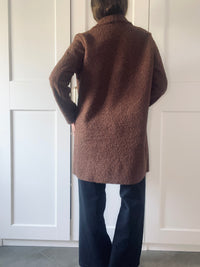 Cappotto Giacca Nolina – Taglio dritto e tasche frontali