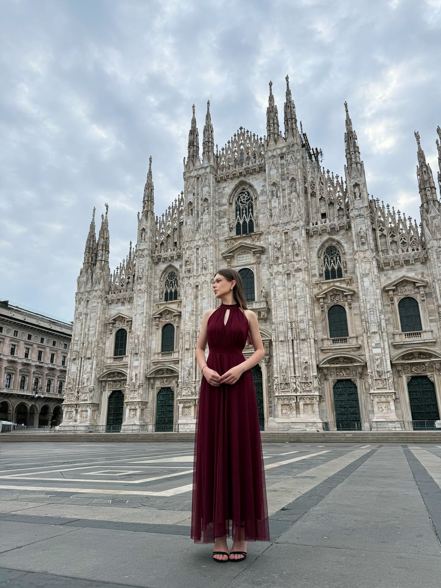 Abito lungo in tulle cut out Lucrezia