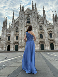 Abito “Talia” monospalla con drappeggio elegante