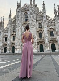 Abito “Callista” – Vestito Lungo Scollo a V con Spalline Drappeggiate e Spacco Laterale