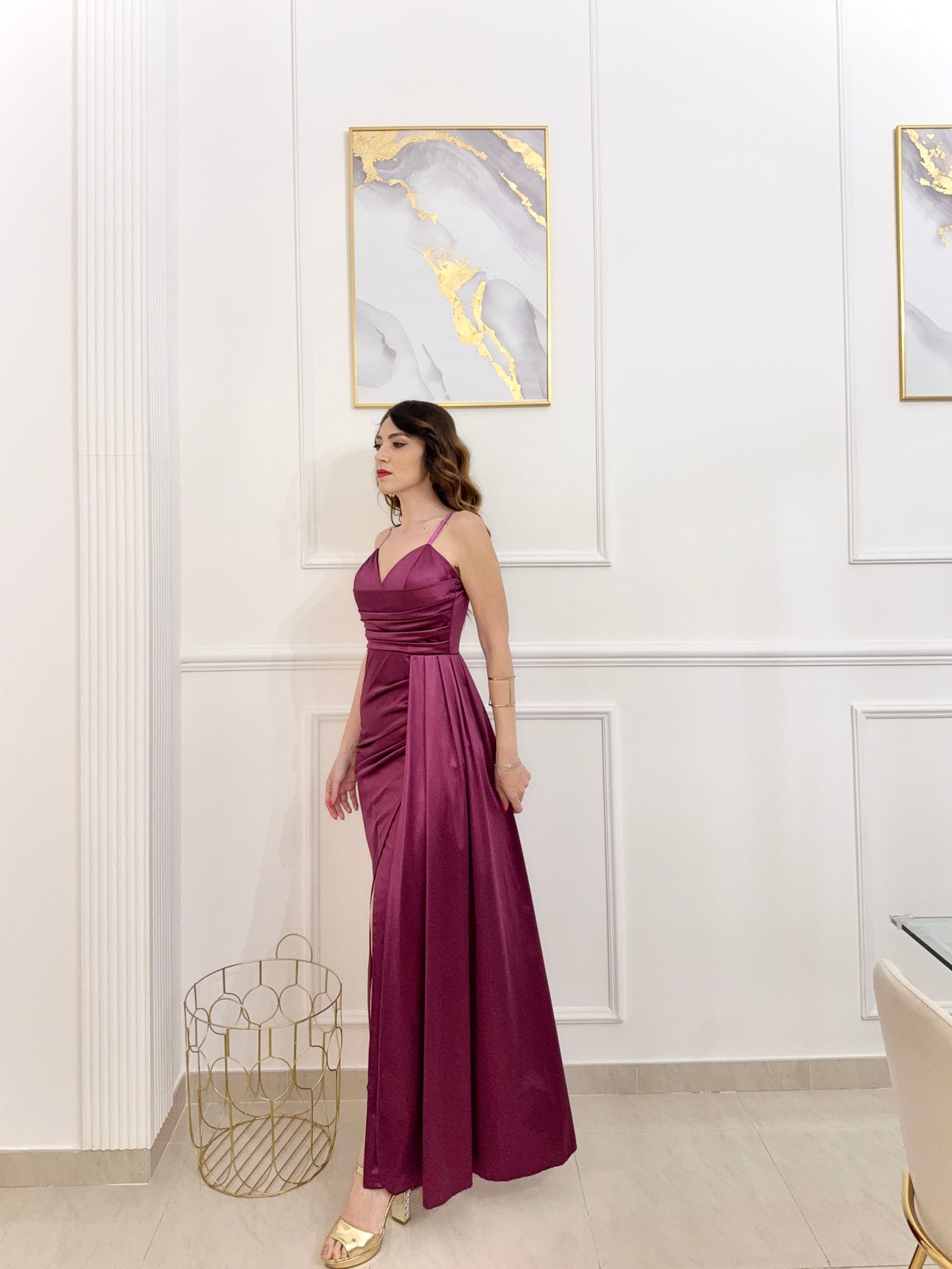 Rochie lungă Emma din satin drapat