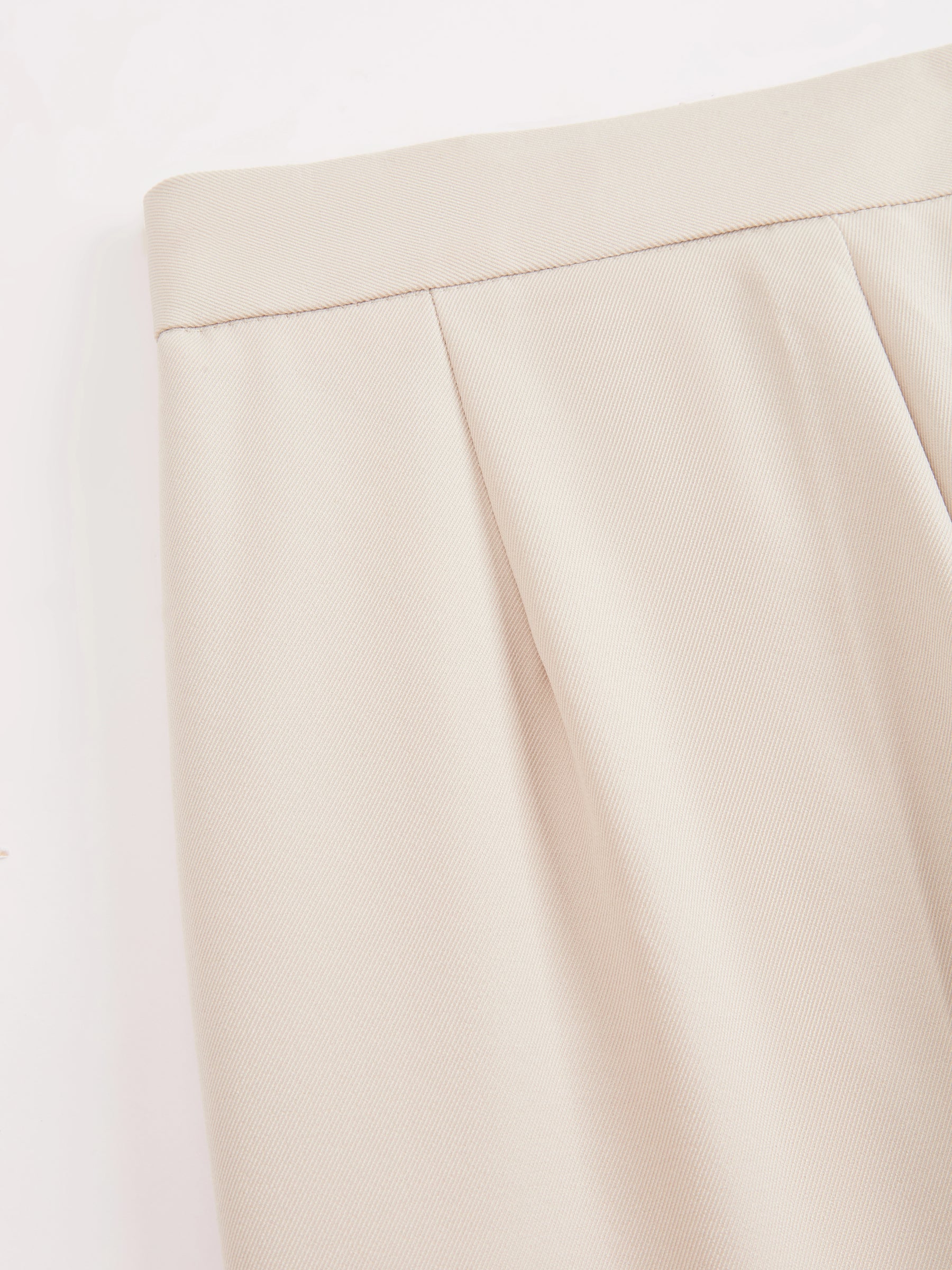 Pantaloni Donna Flared - Modello Slim Fit alla Vita per Stile Sophisticato