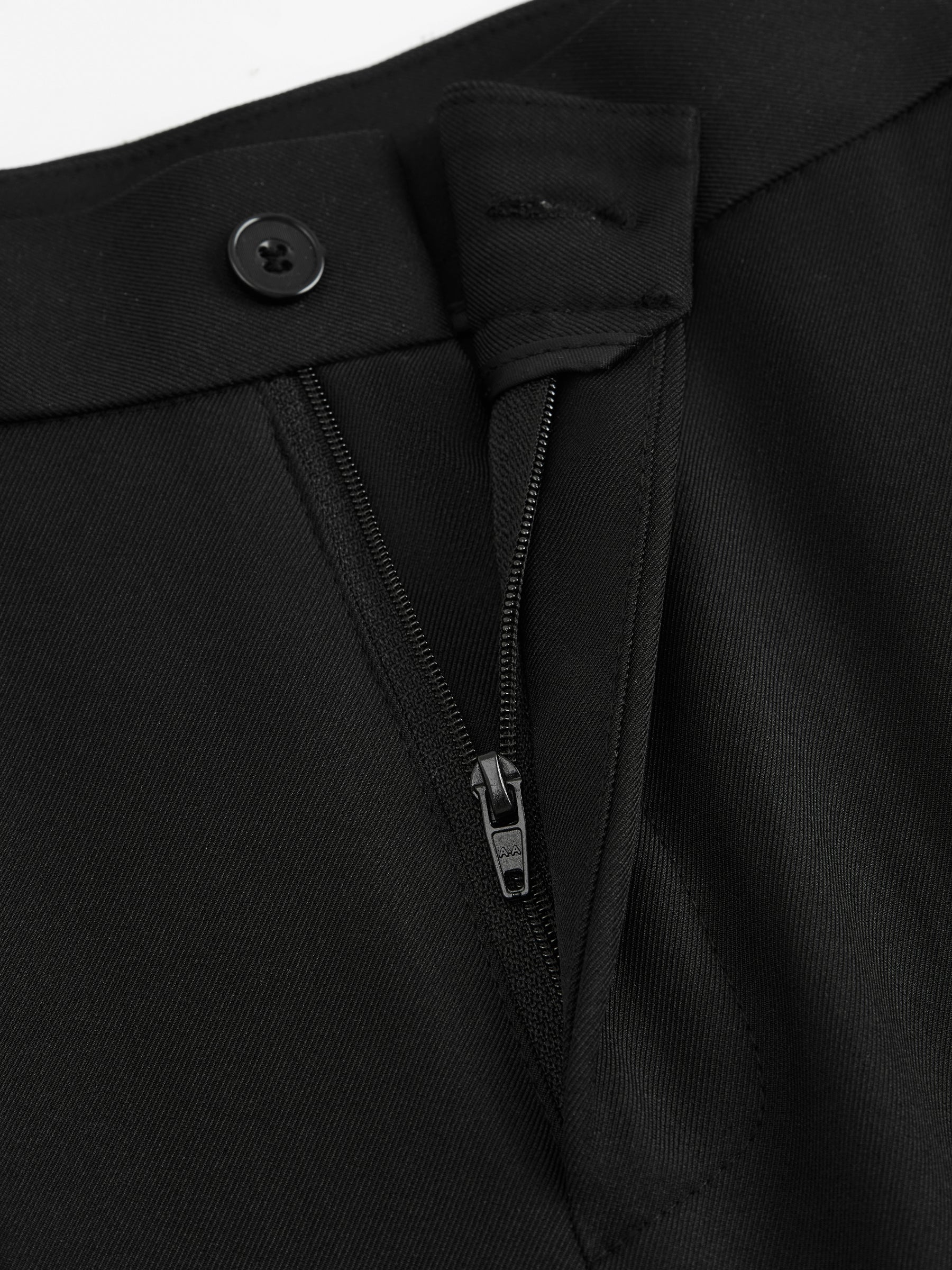 Pantaloni Donna Flared - Modello Slim Fit alla Vita per Stile Sophisticato