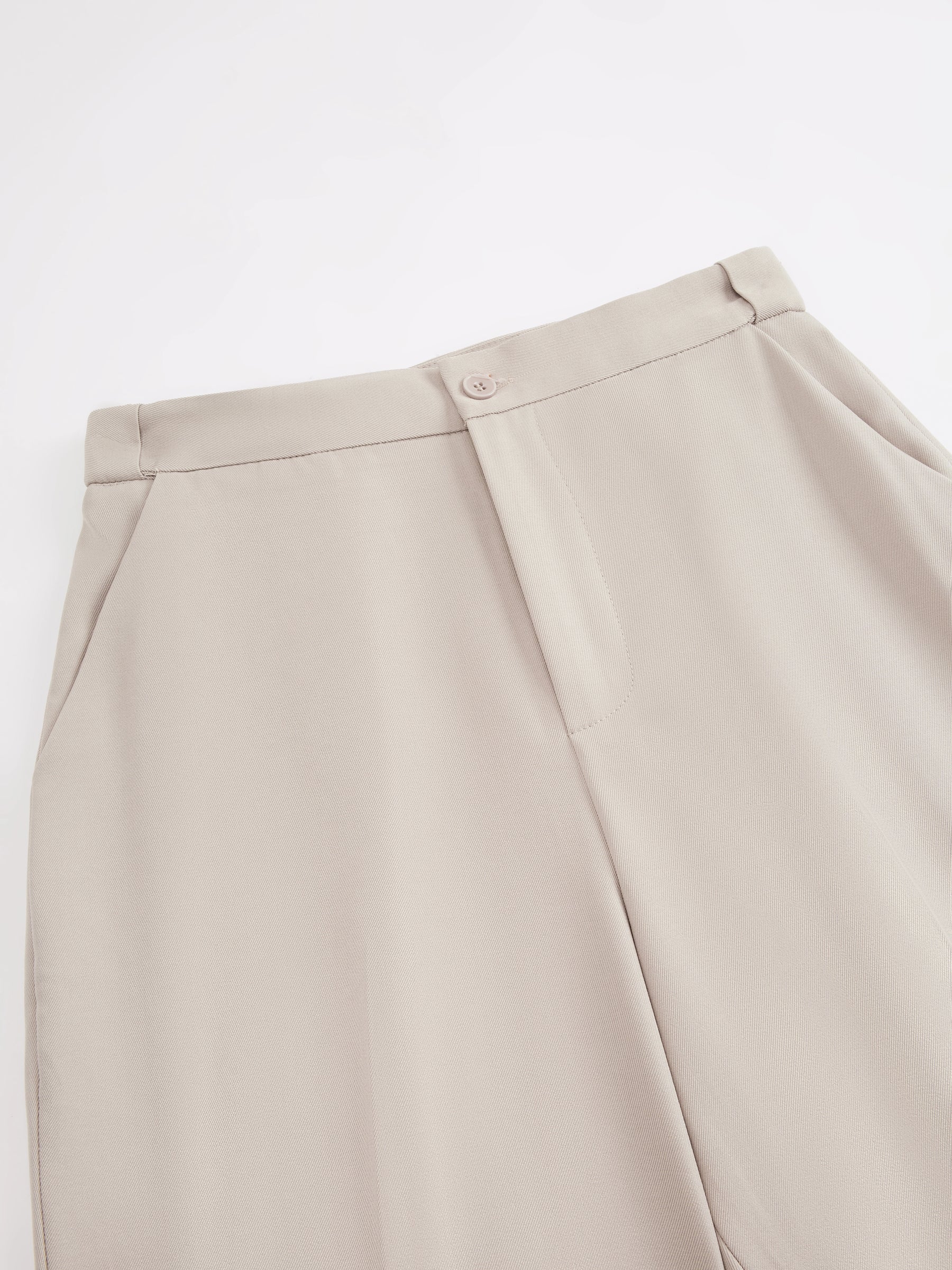 Pantaloni Donna Flared - Modello Slim Fit alla Vita per Stile Sophisticato