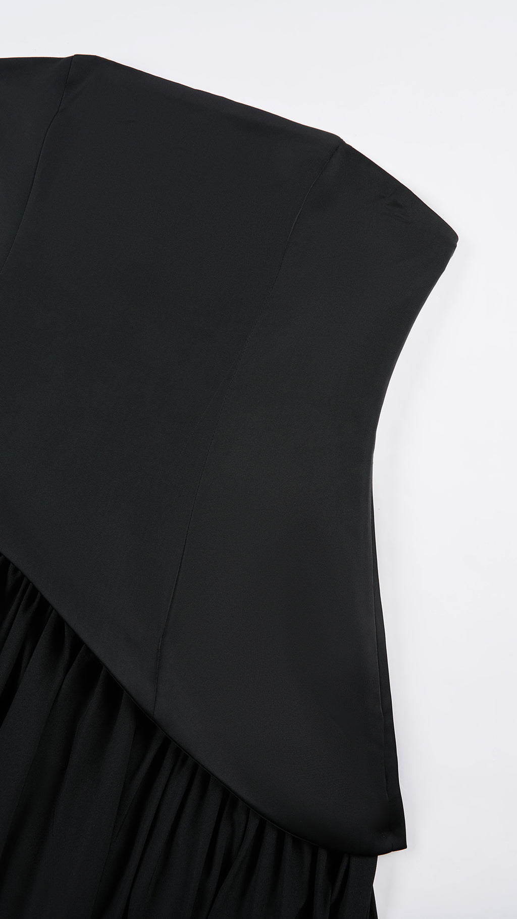 Abito lungo elegante con scollo a collo alto a fiocco, design bicolore con top asimmetrico e gonna fluida