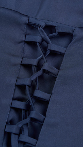 Abito lungo elegante con scollo a collo alto a fiocco, design bicolore con top asimmetrico e gonna fluida