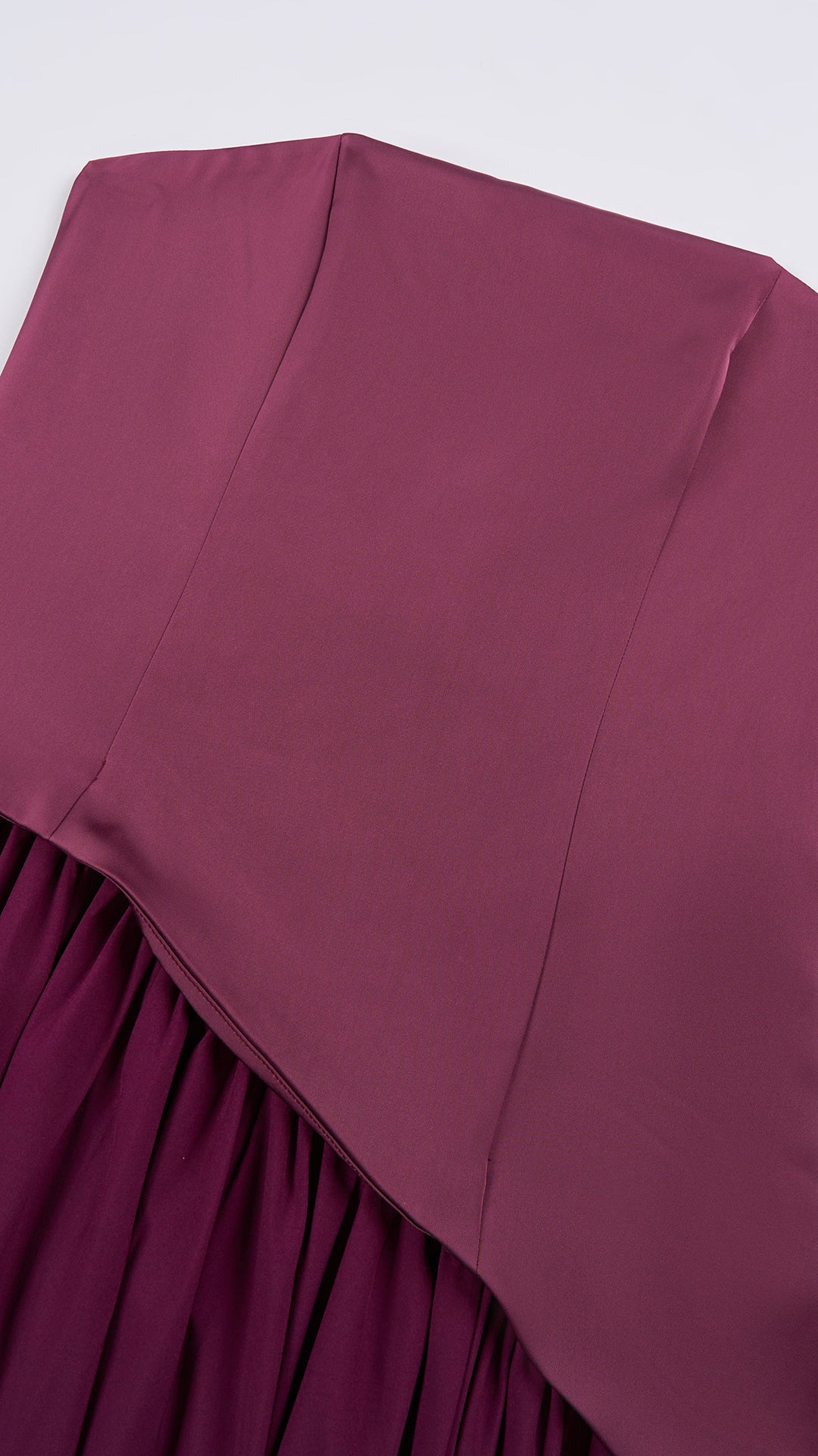 Abito lungo elegante con scollo a collo alto a fiocco, design bicolore con top asimmetrico e gonna fluida