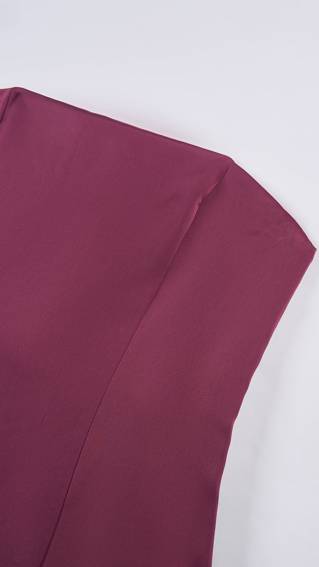 Abito lungo elegante con scollo a collo alto a fiocco, design bicolore con top asimmetrico e gonna fluida