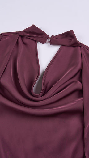 Abito lungo elegante senza maniche con scollo a collo drappeggiato e dettaglio a fibbia, in tessuto fluido, per cerimonie e occasioni speciali