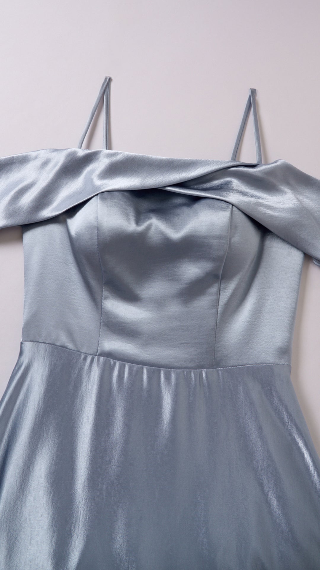 Vestito Lungo Satin Donna con Colletto Alto e Spalle Scoperte, Abito Elegante Cerimonia Busto Arricciato e Gonna Svasata