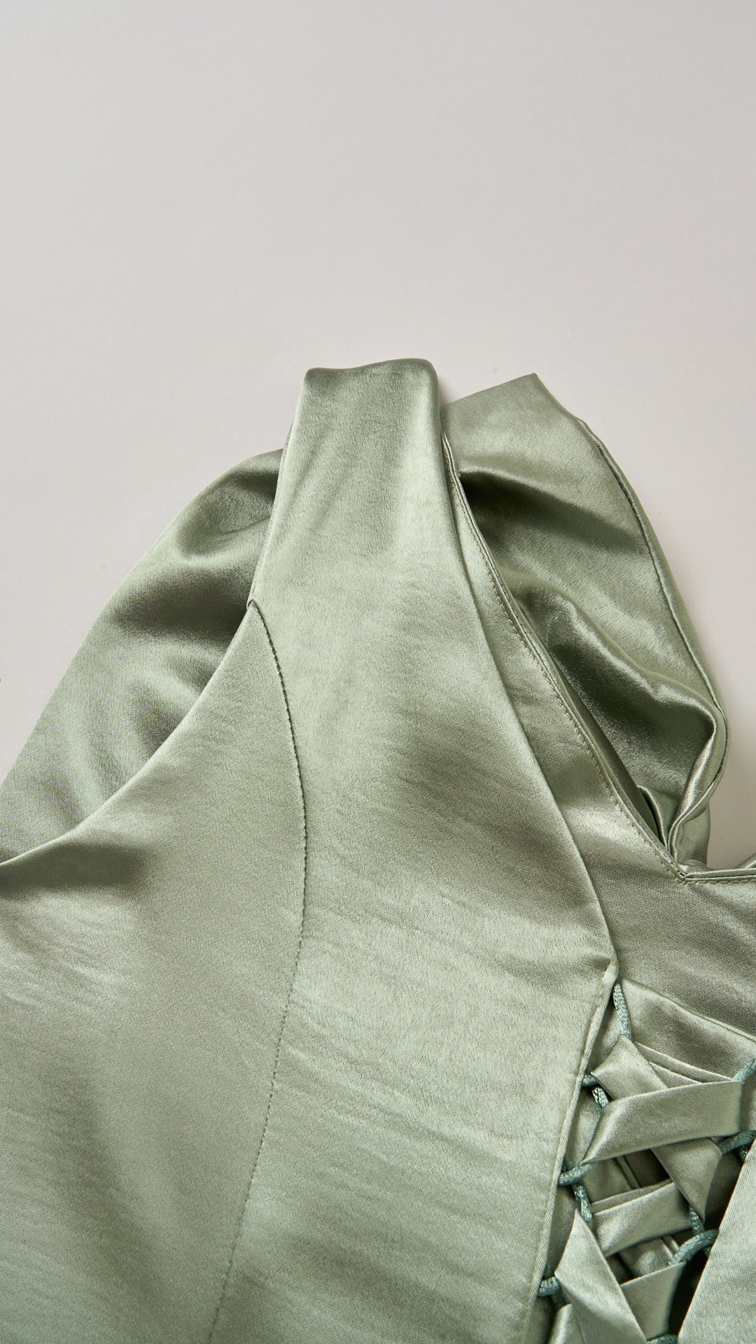 Vestito Lungo Satin Donna Spallina Singola con Maxi Fiocco, Abito Elegante da Cerimonia e Festa Smanicato