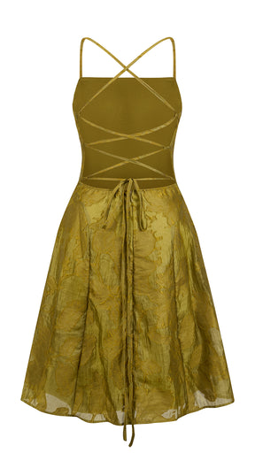 Abito corto elegante a spalline sottili con scollo a fascia, tessuto jacquard floreale e dettaglio a croce sul retro