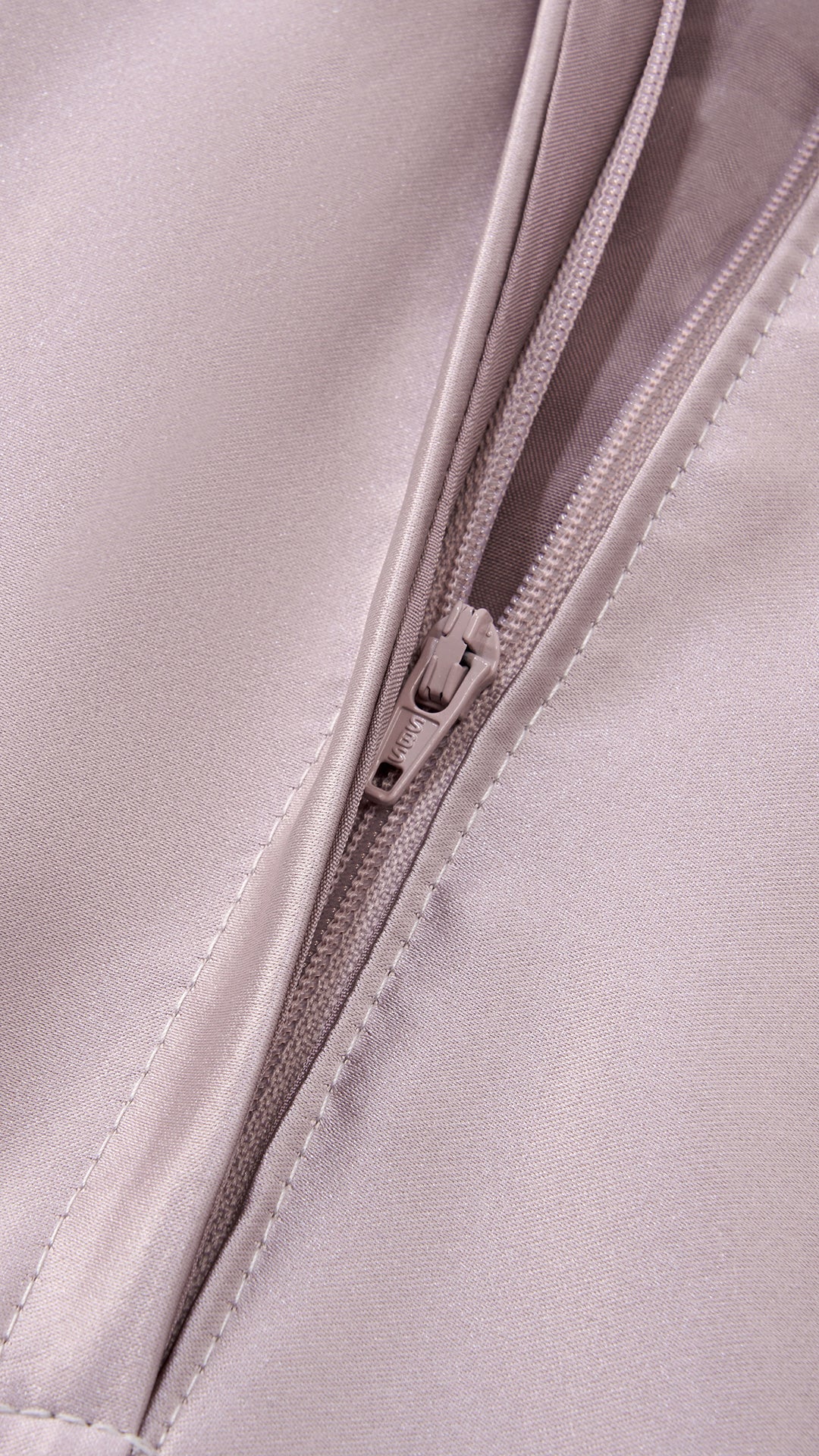 Vestito Lungo Satin Spalline Sottili a Spalla Scoperta, Abito Elegante Donna da Cerimonia con Busto Arricciato e Gonna Ampia