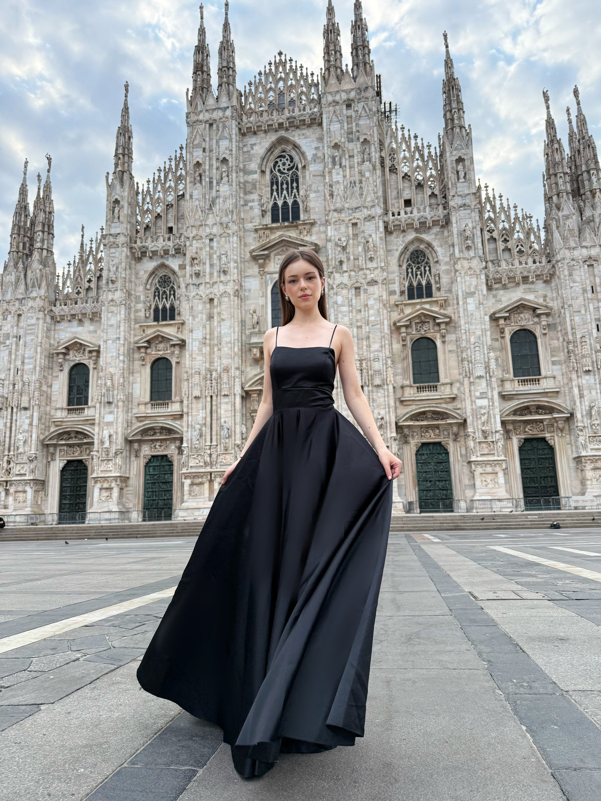 Elegant Long Satin Dress with Thin Straps – “Estella”