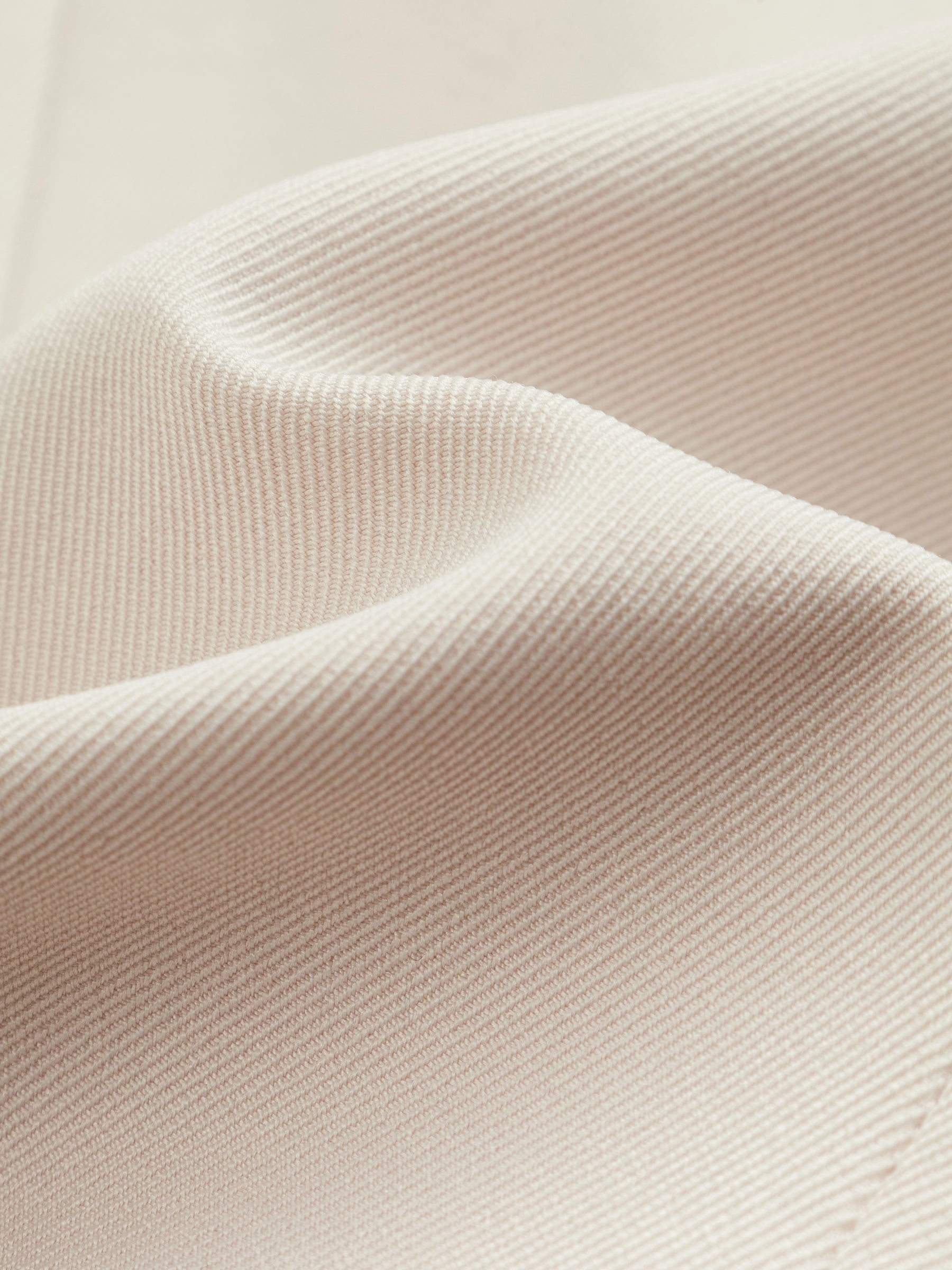 Gilet Donna Elegante a Collo V - Modello Slim Fit per Ufficio e Combinazioni