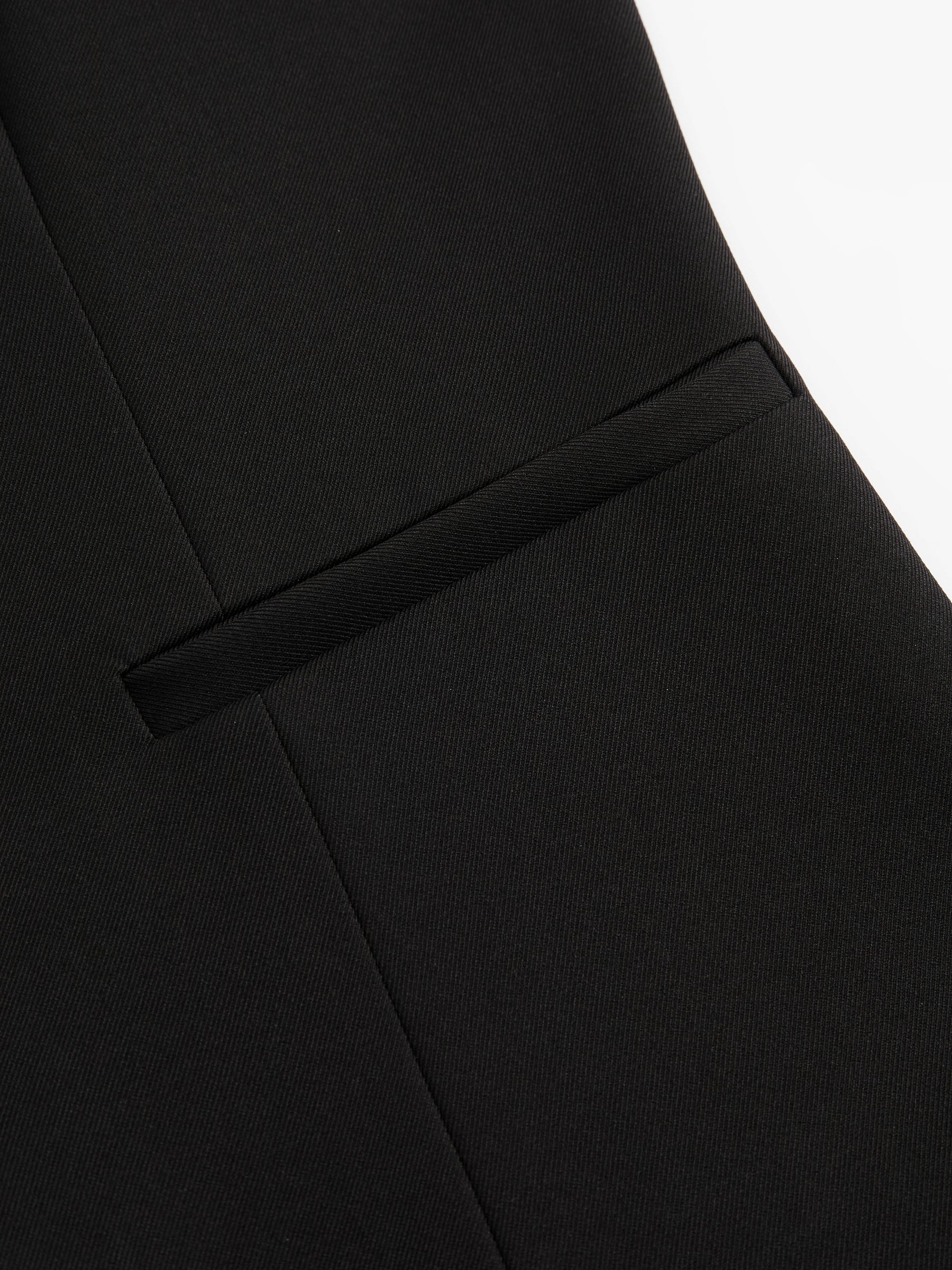 Gilet Donna Elegante a Collo V - Modello Slim Fit per Ufficio e Combinazioni