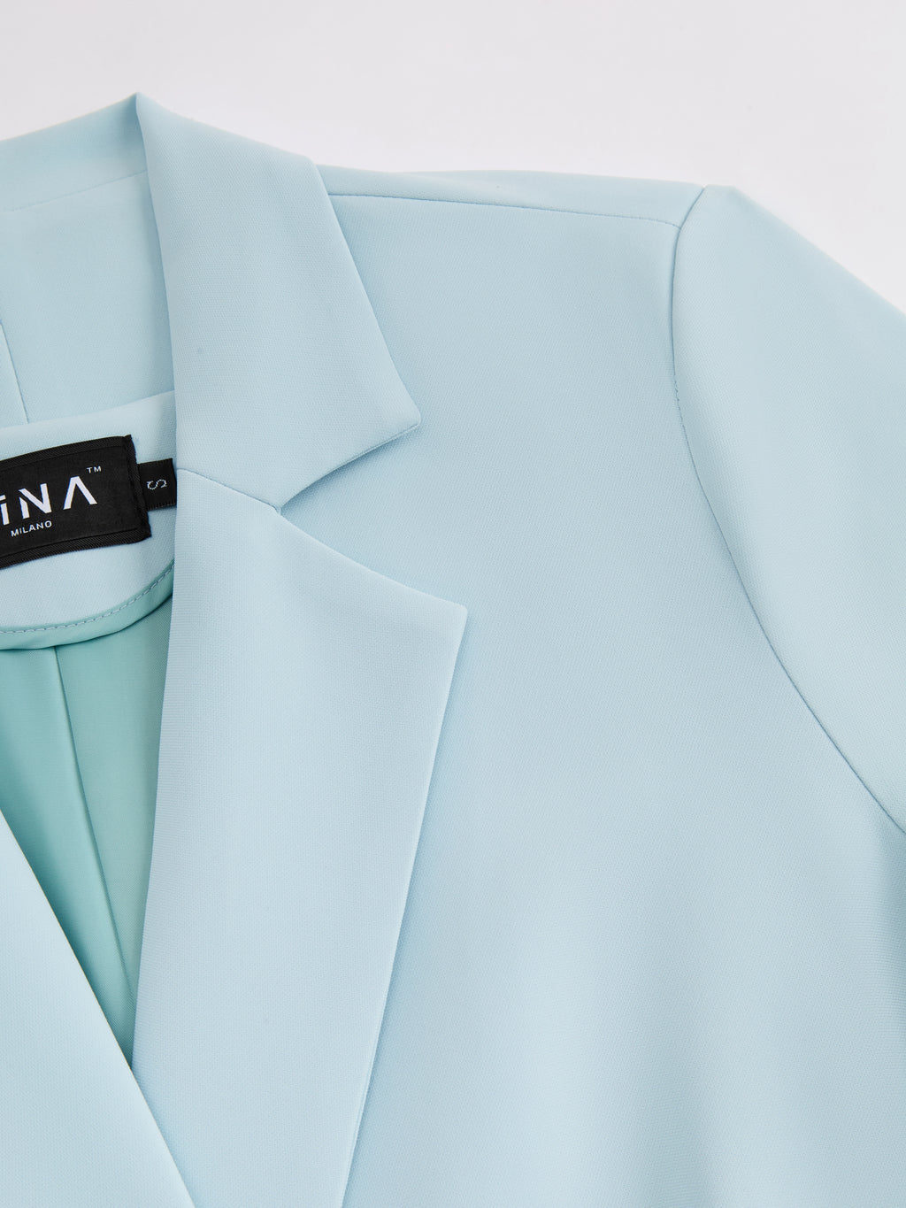 Set Blazer e Pantaloni Donna - Design con Pieghe Frontali per Stile Professionale