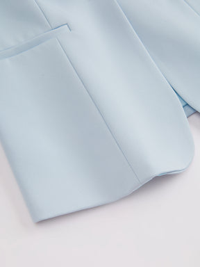 Blazer slim fit da donna: elegante blazer monopetto, adatto per l'ufficio e le occasioni formali.