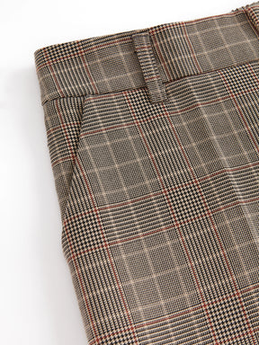 Giacca e Pantaloni Donna - Set Completo per Stile Professionale e Quotidiano