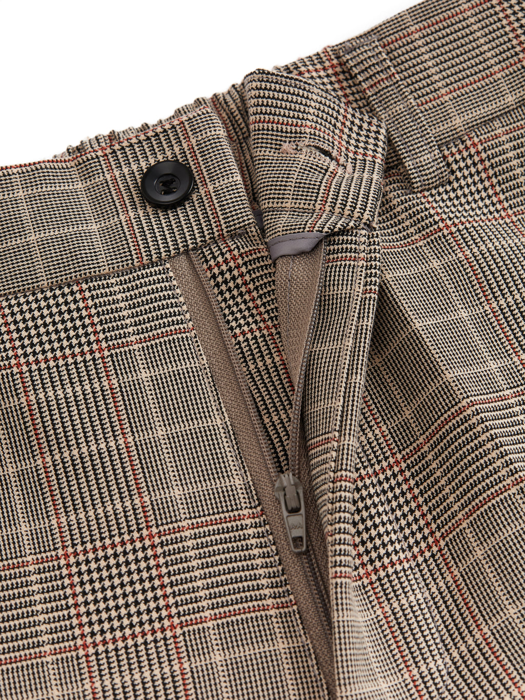 Giacca e Pantaloni Donna - Set Completo per Stile Professionale e Quotidiano