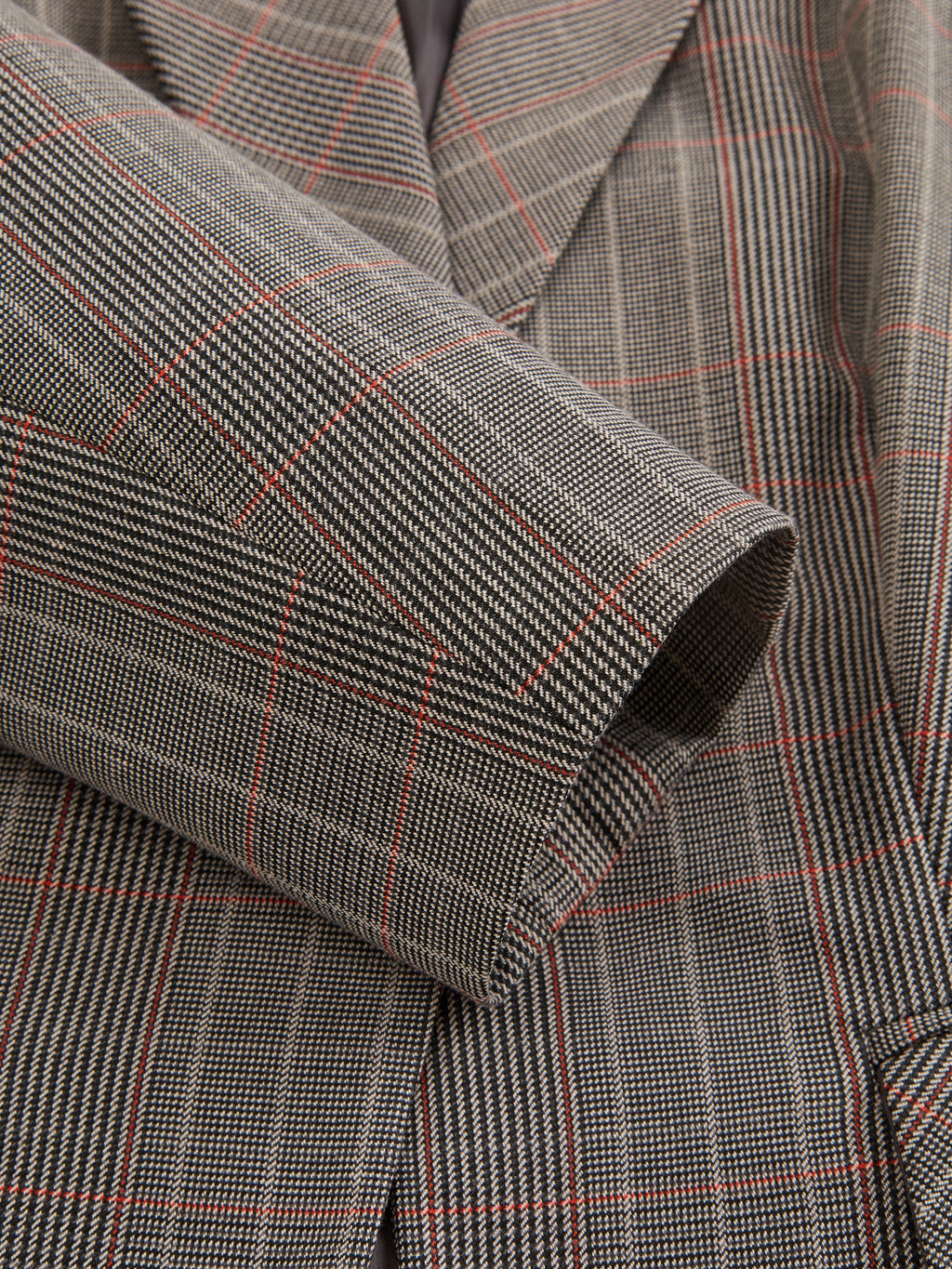 Giacca e Pantaloni Donna - Set Completo per Stile Professionale e Quotidiano