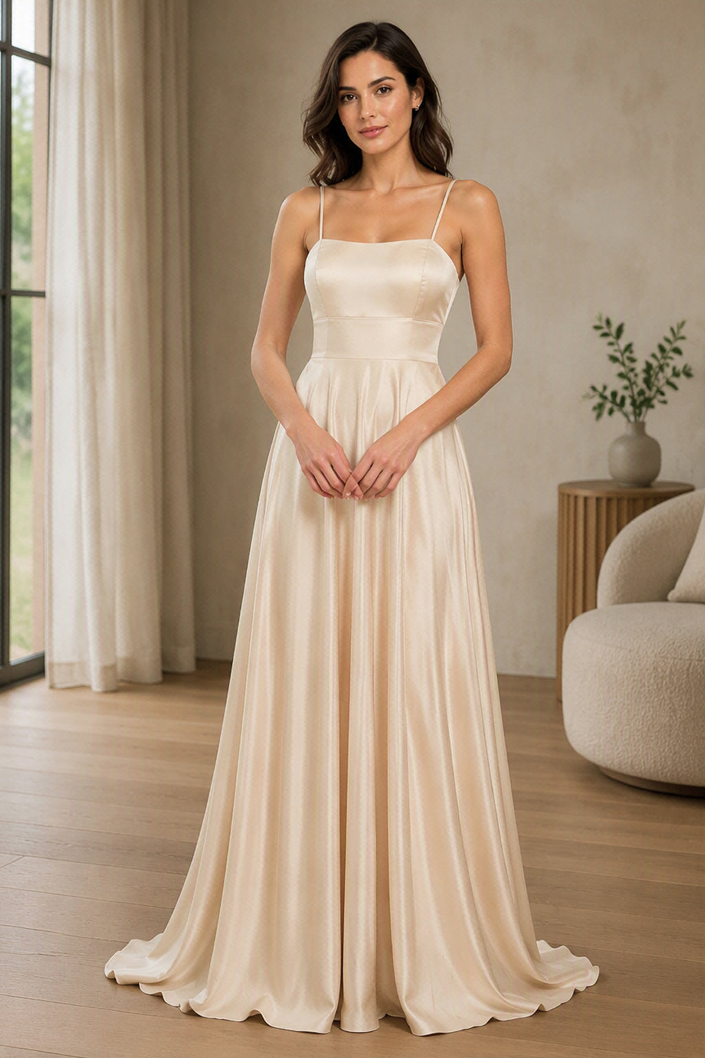 Abito Lungo Elegante in Raso con Spalline Sottili –  “Estella” -1