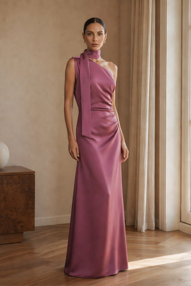 Abito Lungo Monospalla con Collarino e Fiocco in Satin - Eleganza per Matrimoni e Serate Speciali（副本）