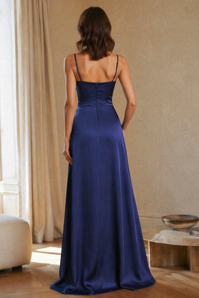 Abito Lungo a Spalline in Satin con Busto a Cuore - Eleganza per Matrimoni e Serate Speciali