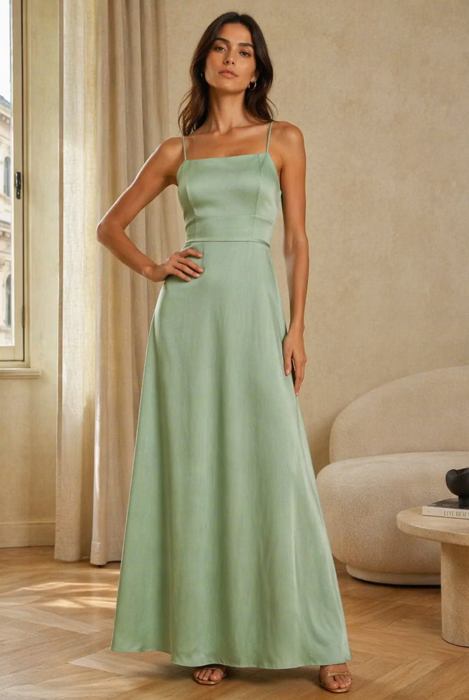 Abito Lungo in Satin con Spalline Sottili e Schiena a Croce - Eleganza per Matrimoni e Serate（副本）