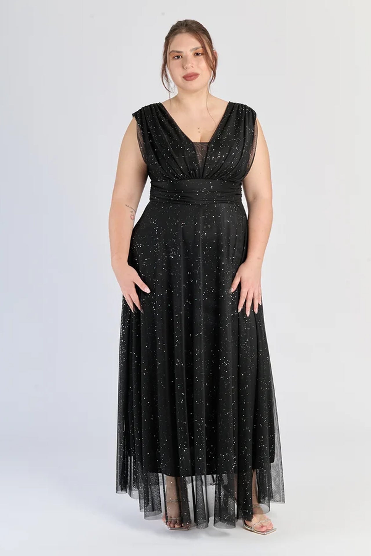 Abito “Lunaria” – Vestito Lungo in Tulle Glitterato con Scollo Incrociato