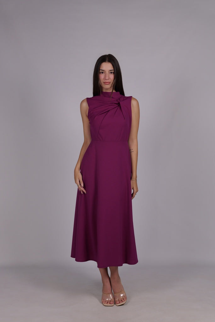 Abito ciliegio da donna, senza maniche, lunghezza midi, dettaglio nodo sul petto, stile romantico