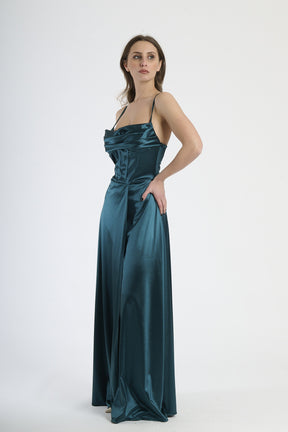 Abito da evento verde.S, ideale per un look fresco ed elegante.