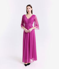 Abito da festa ciliegio tenero con fascia in vita, colore dolce e accattivante