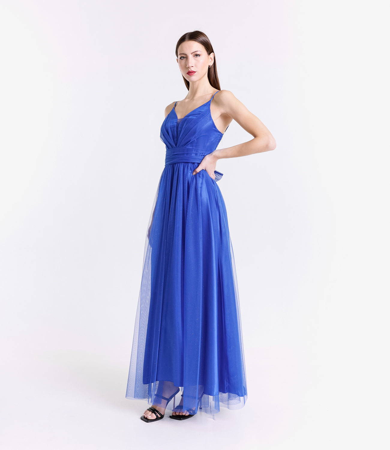 Abito elegante bluette con falda ampia fluida, perfetto per serate formali