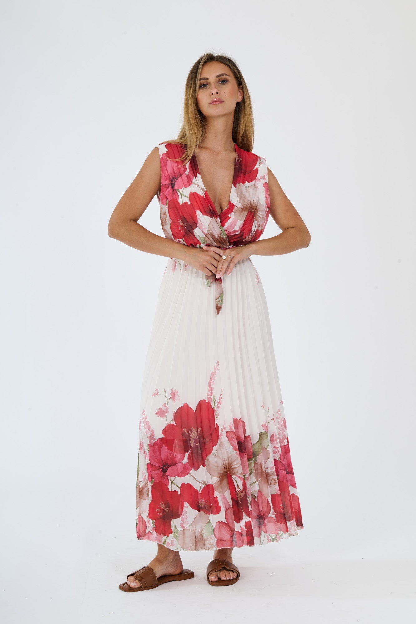 Abito estivo Rosso con stampa floreale, scollatura a V, design senza maniche e cordoncino alla vita