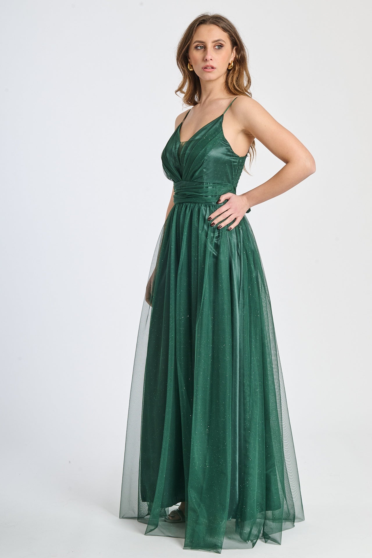 Abito formale verde.S con taglio sobrio, ideale per occasioni estive