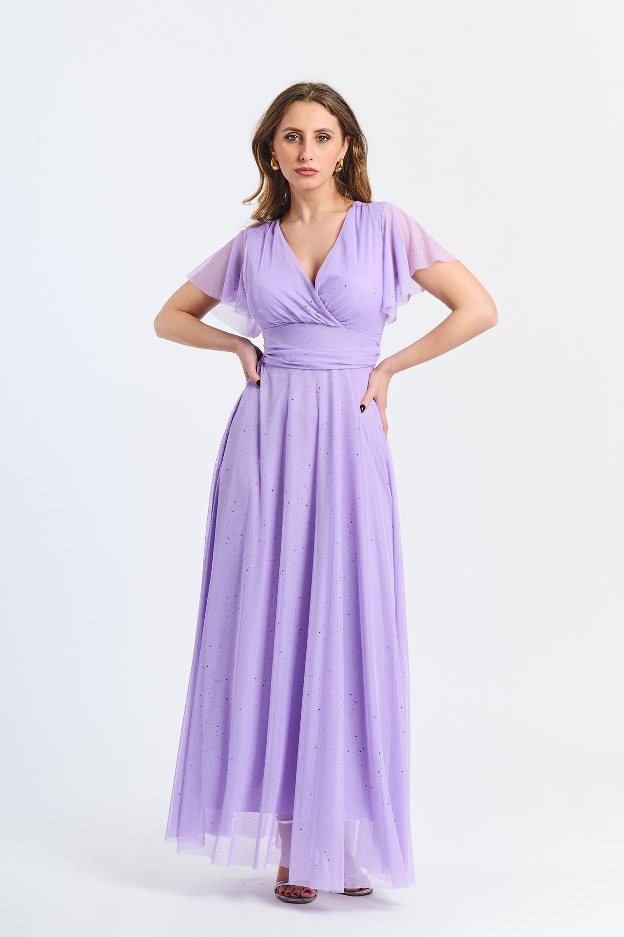 Abito lilla con fascia in vita, ideale per cerimonie